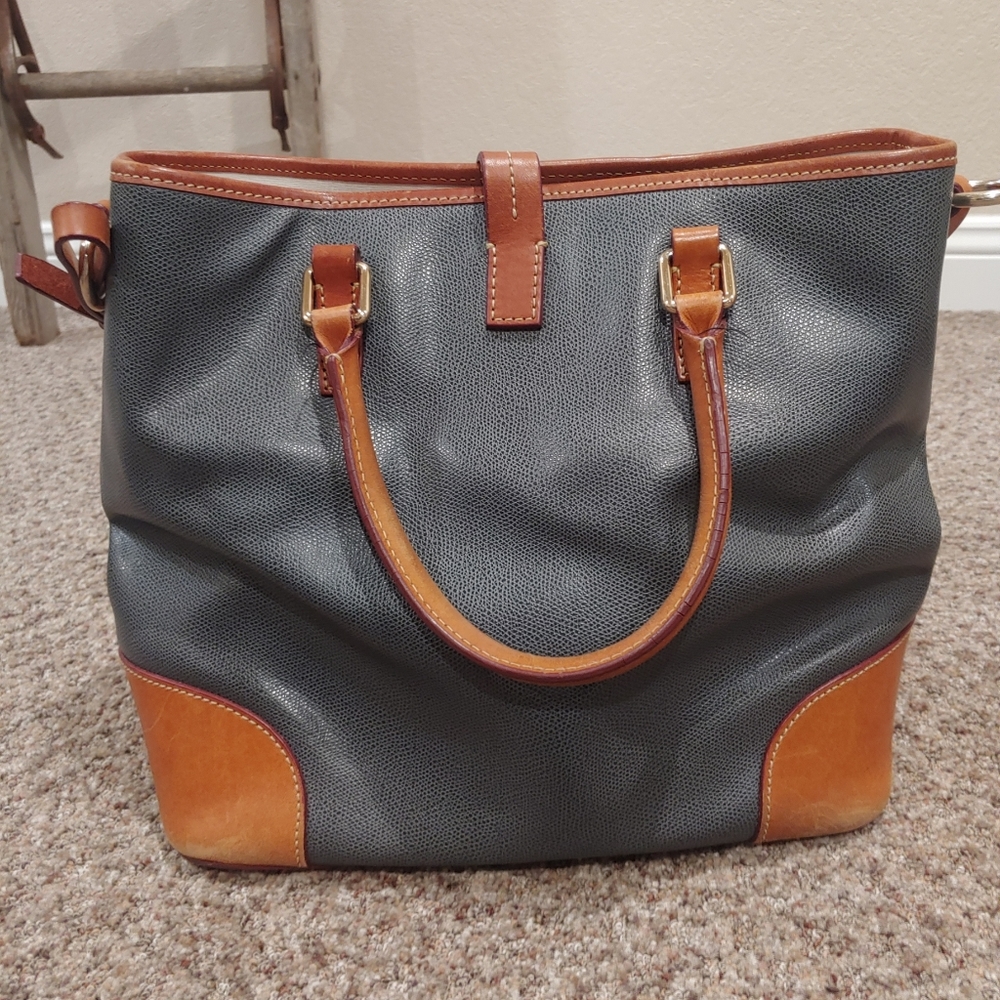Dooney & Bourke Green & Brown Leather Handbag - Picture 2 of 12